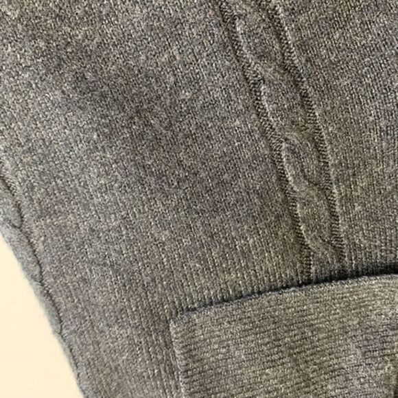 Stuart Hughes Button Collar Sweater - Large - Picture 3 of 4